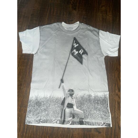 Jon Batiste Uneasy Tour Graphic T Shirt Sz M WMR World Music Radio Astronaut Tee - Picture 1 of 4